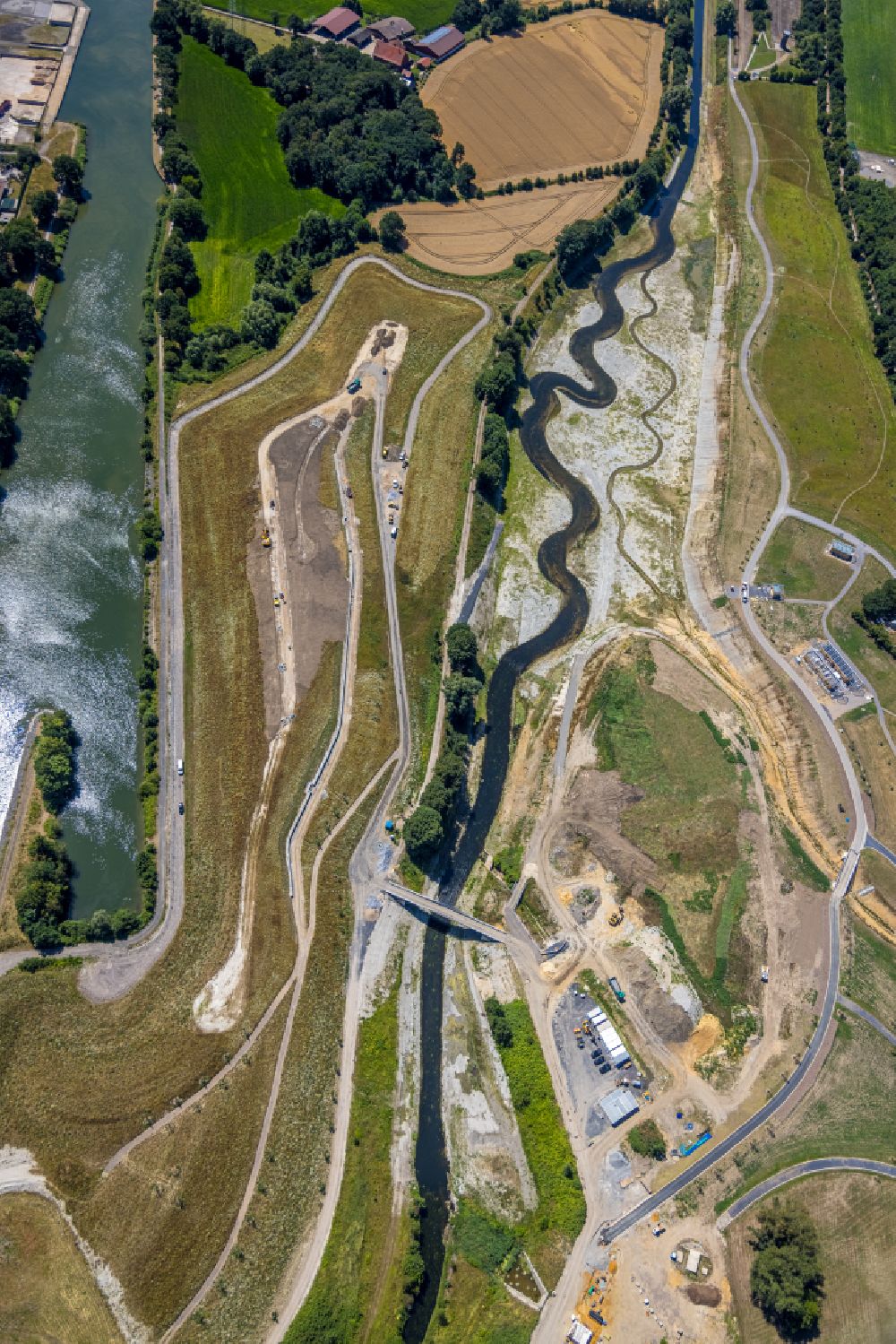 Habinghorst from above - Construction site on the course of the river Emscher in Habinghorst in the Ruhr area in the state North Rhine-Westphalia, Germany