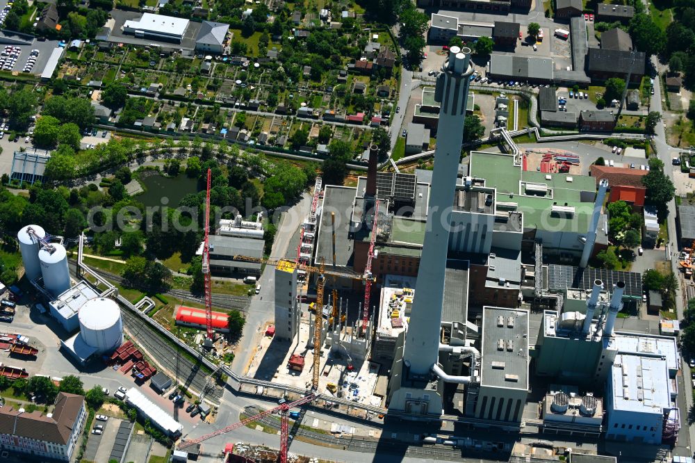 Braunschweig from the bird's eye view: Construction site to build a new combined cycle power plant with gas and steam turbine systems HKW Mitte in Brunswick in the state Lower Saxony, Germany