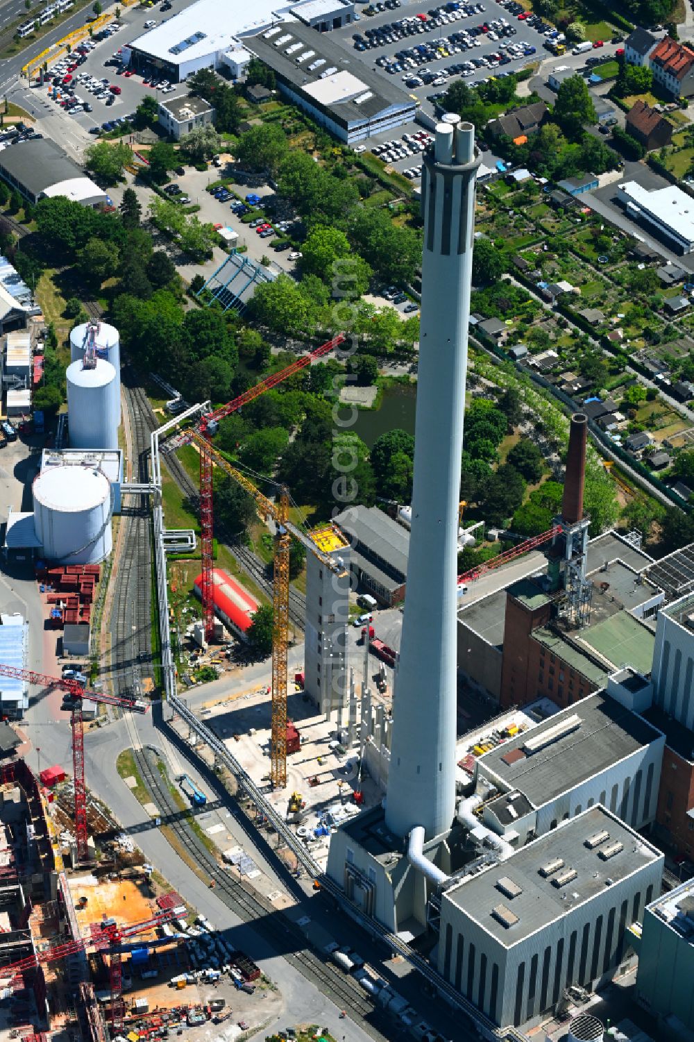 Braunschweig from above - Construction site to build a new combined cycle power plant with gas and steam turbine systems HKW Mitte in Brunswick in the state Lower Saxony, Germany