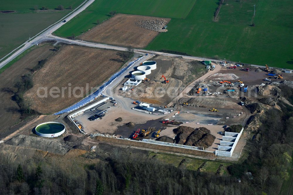 Aerial photograph Weingarten (Baden) - Construction site for the new construction of the sewage treatment plant basins and cleaning stages for wastewater treatment in Weingarten (Baden) in the state Baden-Wuerttemberg, Germany