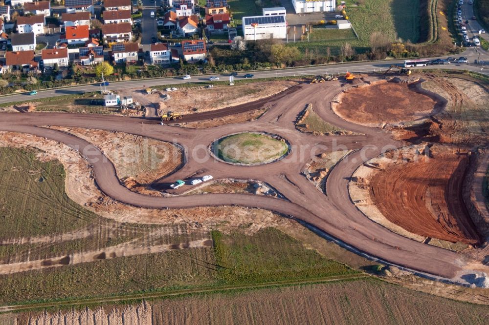 Aerial photograph Landau in der Pfalz - Construction of Traffic management of the roundabout road Autobahnausfahrt Landau Mitte in the district Queichheim in Landau in der Pfalz in the state Rhineland-Palatinate, Germany
