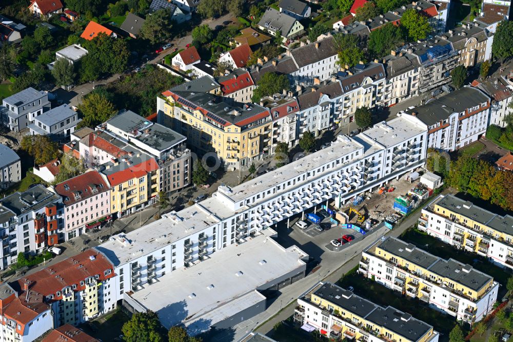 Aerial image Berlin - Construction site for the construction of a multi-family housing estate Dietzgenstrasse with Aldi supermarket along Dietzgenstrasse in the district Niederschoenhausen in Berlin, Germany