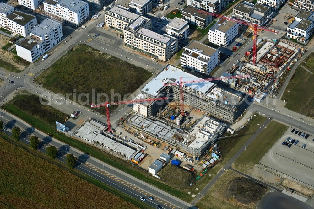 Wolfsburg from above - Residential construction site with multi-family housing development- on the Steimker Gaerten in the district Hellwinkel in Wolfsburg in the state Lower Saxony, Germany