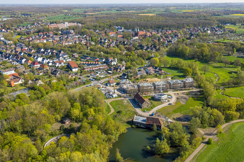 Aerial image Hamm - Residential area construction site of a mixed development with multi-family houses and single-family houses- New building at the street An der Schlossmuehle in Hamm at Ruhrgebiet in the state North Rhine-Westphalia, Germany