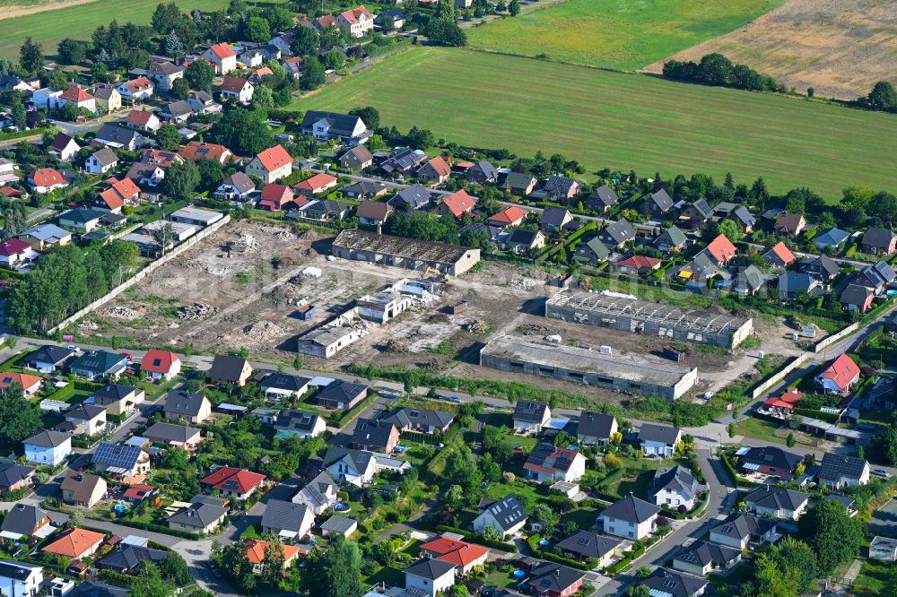 Bernau from above - Residential area construction site of a mixed development with multi-family houses and single-family houses- New building at the Rutenfeld on street Kastanienweg - Grenzweg - Birkenweg in the district Ladeburg in Bernau in the state Brandenburg, Germany