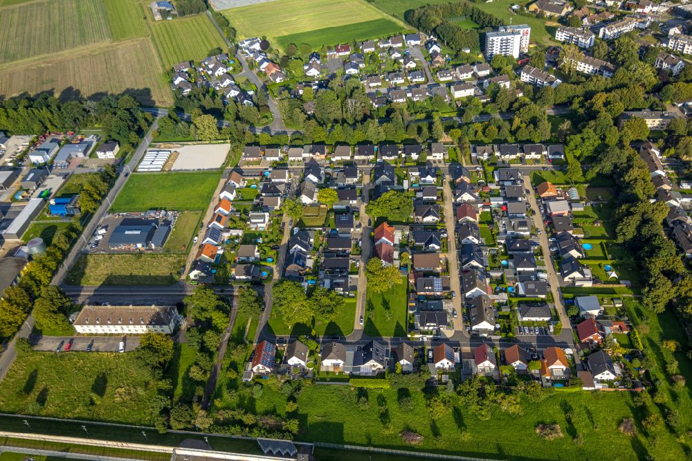 Aerial image Werl - Residential area construction site of a mixed development with multi-family houses and single-family houses- New building at the Bernhard-Hellmann-Strasse in Werl at Ruhrgebiet in the state North Rhine-Westphalia, Germany