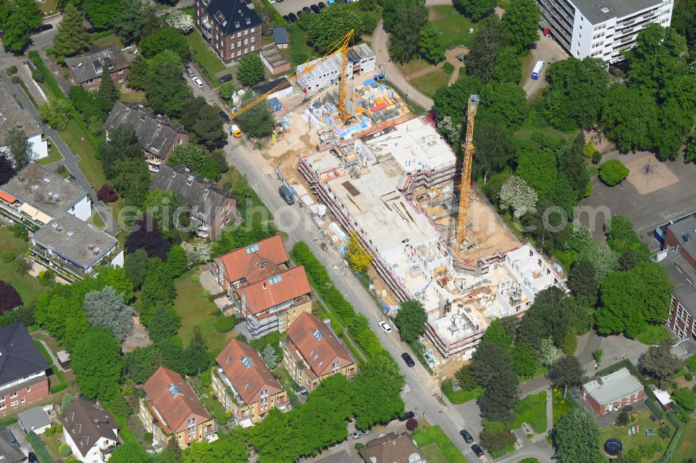 Aerial image Hamburg - Construction site of the new buildings of the retirement home - retirement Husarendenkmal on Zitzewitzstrasse in Hamburg, Germany