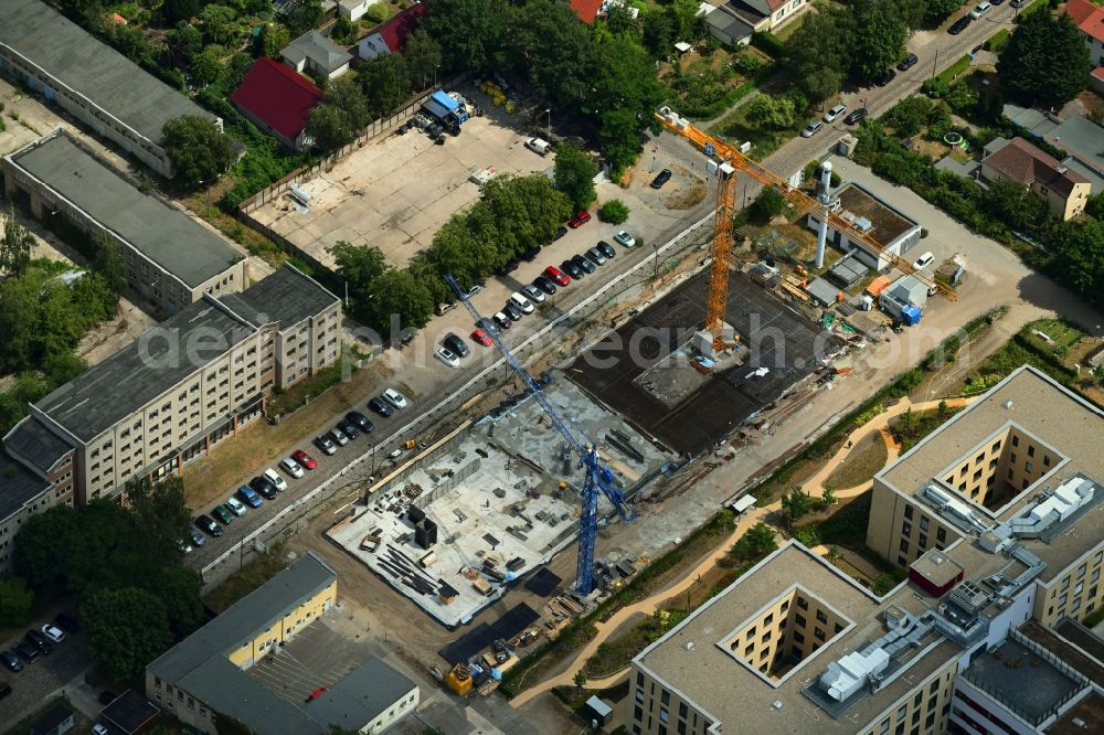 Berlin from the bird's eye view: Construction site of a new build retirement home on Muensterberger Weg in the district Kaulsdorf in Berlin, Germany