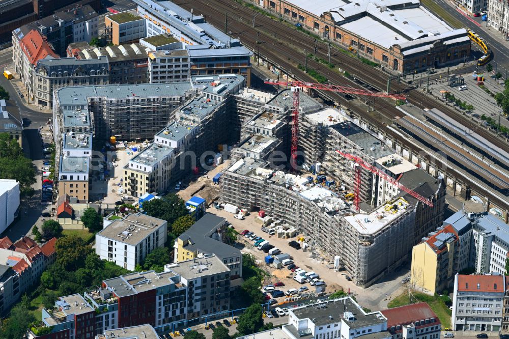 Dresden from above - Construction site with development and earthfill work for the new construction of a residential and business district between Koenneritzstrasse, Jahnstrasse, Schuetzengasse and Laurinstrasse in Dresden in the state Saxony, Germany