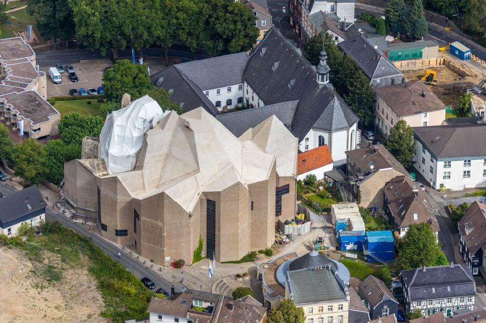 Velbert from above - Construction site for renovation and reconstruction work on the church building of the cathedral of Mariendom Neviges on Loeher Strasse in Velbert in the state North Rhine-Westphalia, Germany