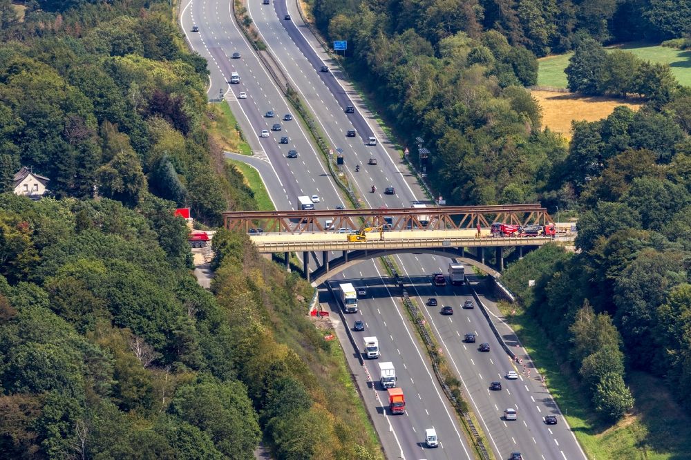 Aerial photograph Gevelsberg - Construction to renovation work on the road bridge structure Eichholzstrasse in the district Heck in Gevelsberg in the state North Rhine-Westphalia, Germany