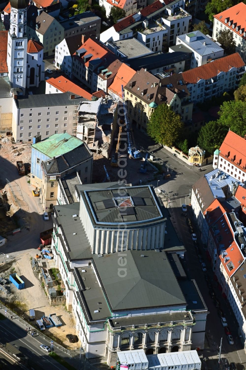 Augsburg from above - Construction site for an extension to the building of the concert and theater theater Staatstheater Augsburg in Augsburg in the state Bavaria, Germany