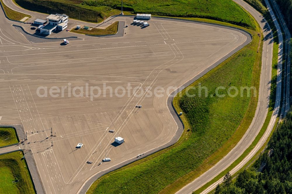 Aerial photograph Immendingen - Test track and practice area for training in the driving safety center of Daimler AG Pruef- and Technologiezentrum Am Talmannsberg in Immendingen in the state Baden-Wurttemberg, Germany