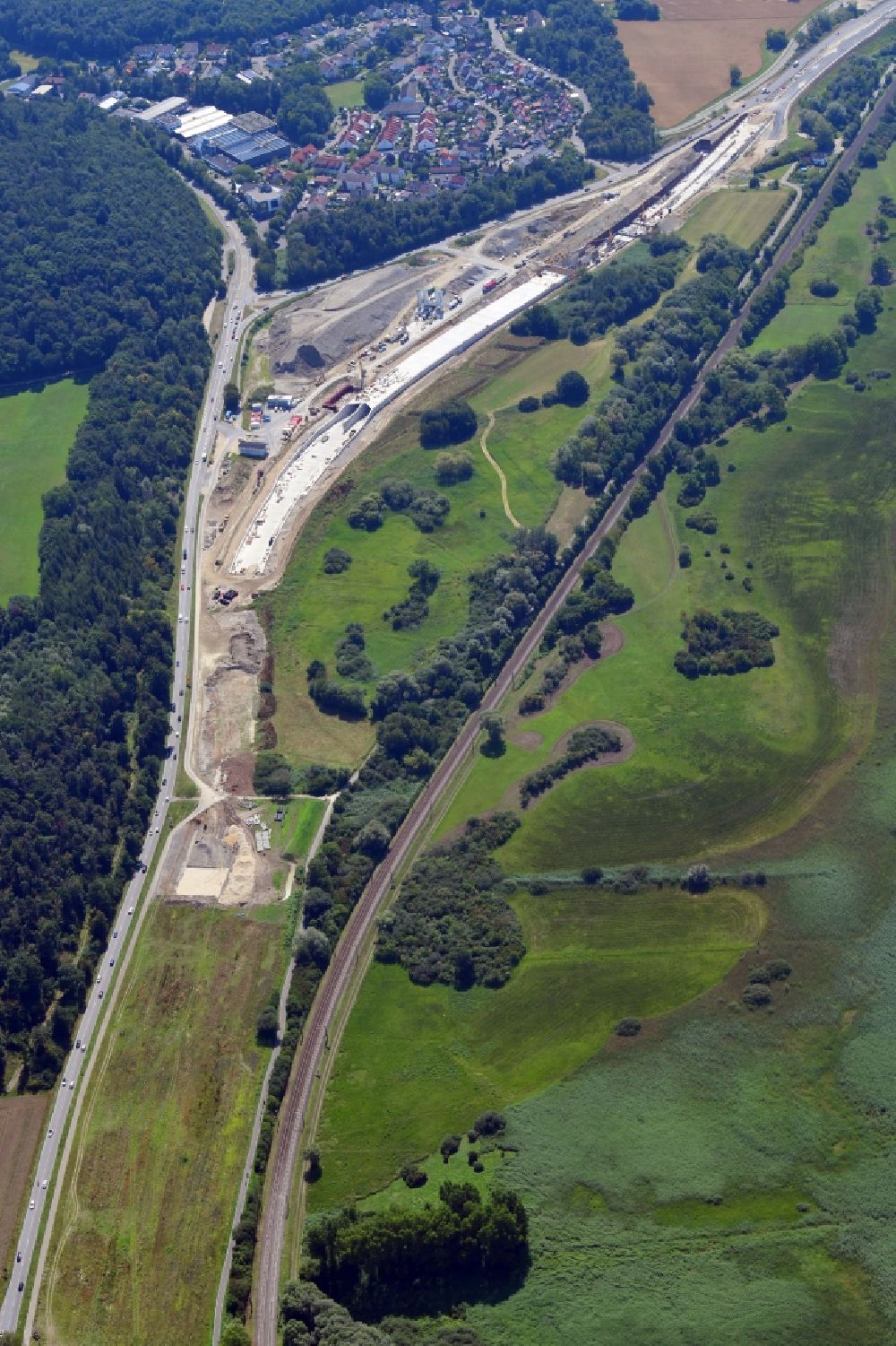 Aerial photograph Reichenau - Construction site with tunnel guide of Waldsiedlungstunnel for the route of B33 near Constance in Reichenau in the state Baden-Wuerttemberg, Germany
