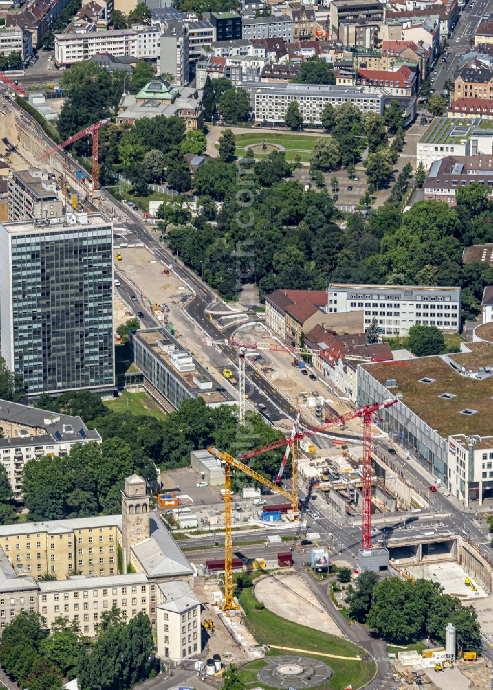 Aerial image Karlsruhe - Construction site with tunnel guide for the route of Kriegsstrasse in the district Suedweststadt in Karlsruhe in the state Baden-Wurttemberg, Germany
