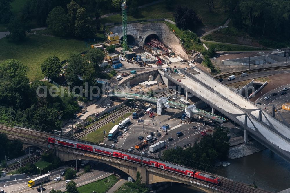 Aerial photograph Stuttgart - Construction site with tunnel guide for the route of B10-Rosensteintunnel on Neckartalstrasse in the district Bad Cannstatt in Stuttgart in the state Baden-Wuerttemberg, Germany