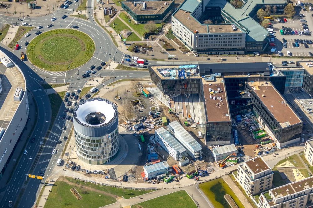 Aerial photograph Essen - Construction site for the office building of Funke Media Group on Berliner Platz in Essen in the state of North Rhine-Westphalia