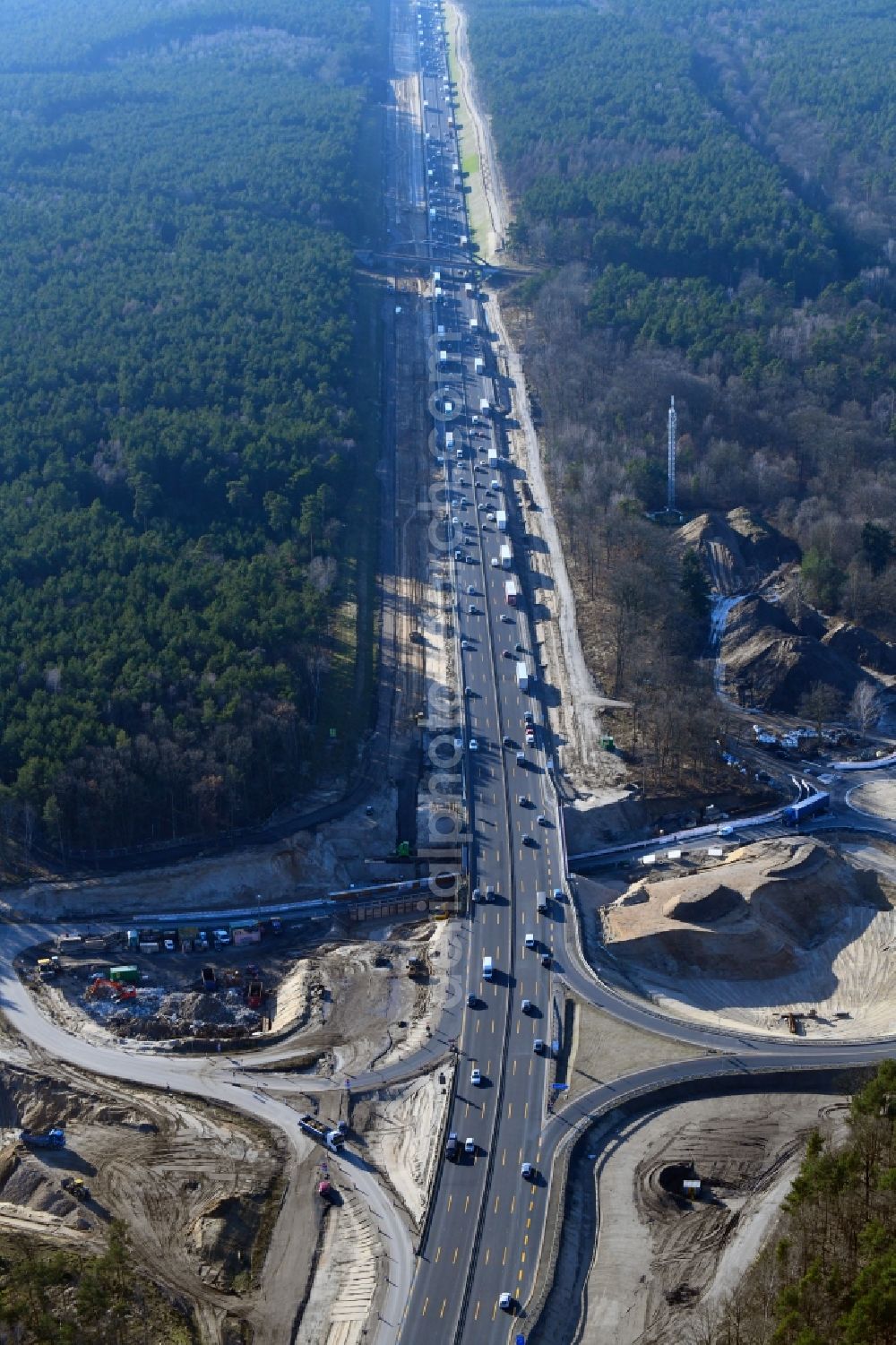 Ferch from the bird's eye view: Construction site for the expansion of traffic flow on the motorway BAB A 10 in Ferch in the state Brandenburg, Germany