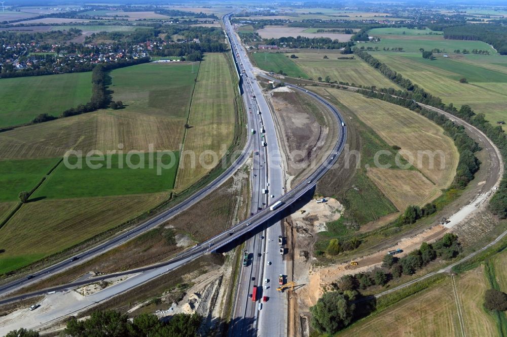 Aerial image Leegebruch - Construction to extend the traffic flow at the intersection- motorway A 10 - A110 a?? Kreuz Oranienburg a?? in Leegebruch in the state Brandenburg, Germany