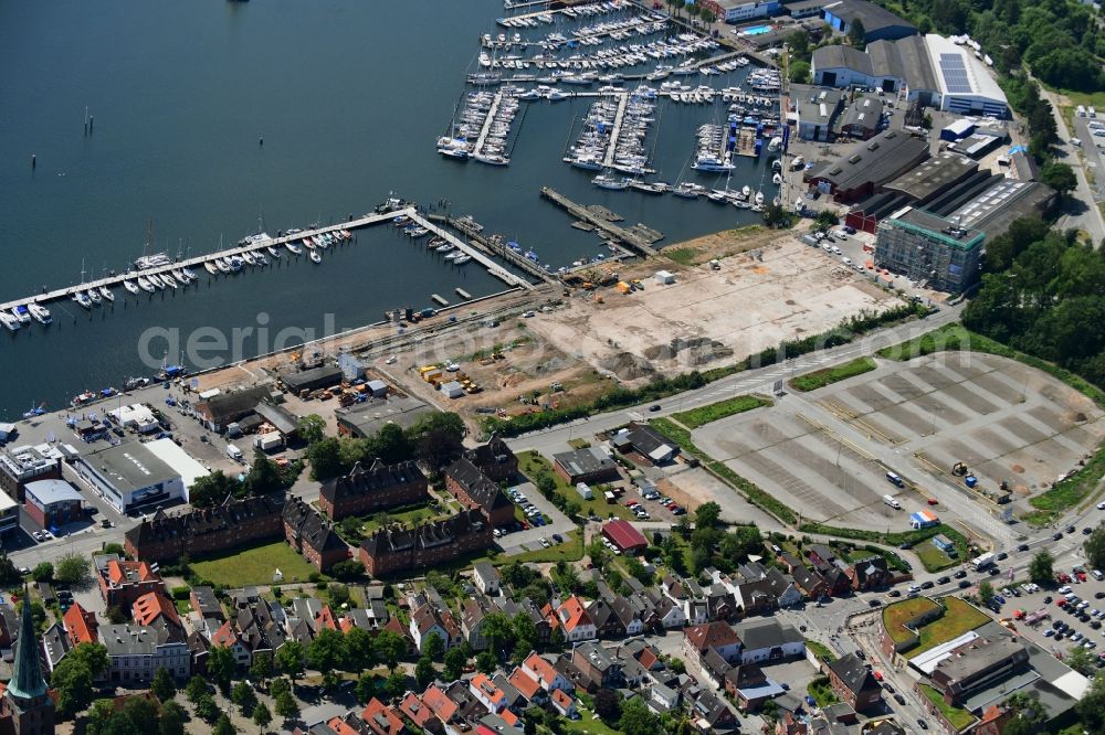 Aerial photograph Lübeck - Residential construction site with multi-family housing development- on the Auf dem Baggersand in Travemuende in the state Schleswig-Holstein, Germany