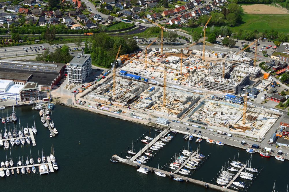 Travemünde from above - Residential construction site with multi-family housing development- on the Auf dem Baggersand in Travemuende in the state Schleswig-Holstein, Germany