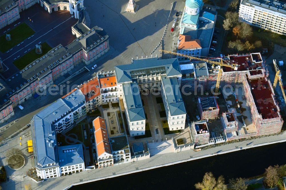Potsdam from above - Residential construction site with multi-family housing development- on the Brauerstrasse - Am Alten Markt on river Alte Fahrt in the district Innenstadt in Potsdam in the state Brandenburg, Germany