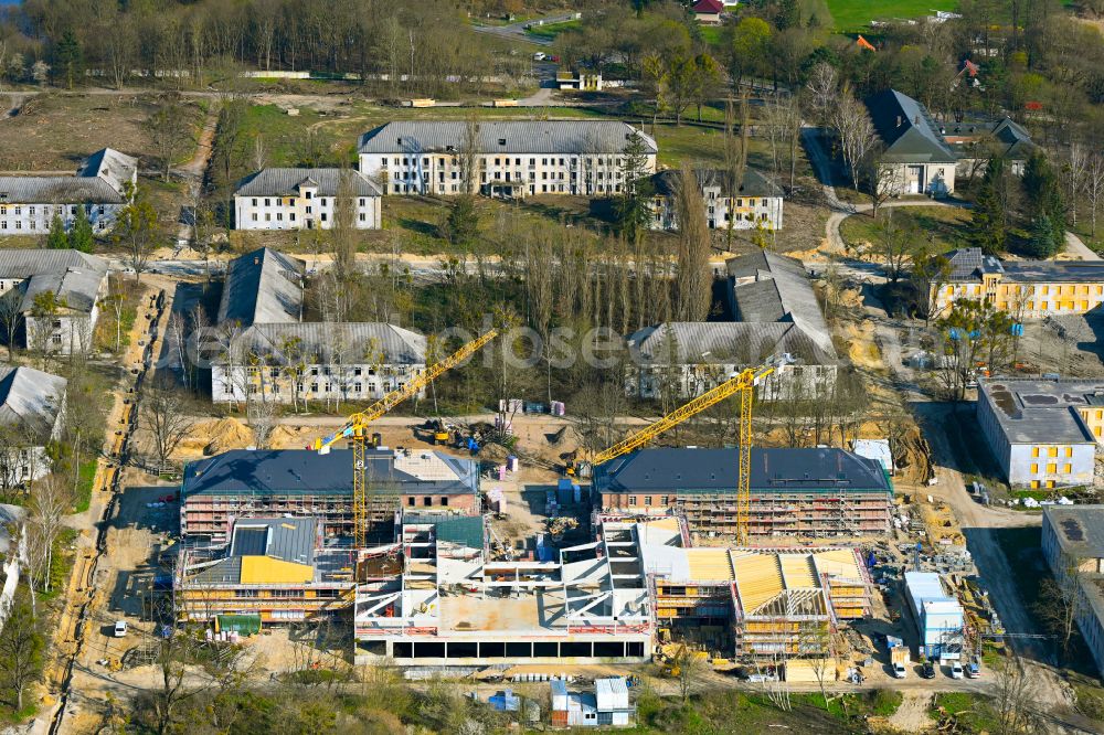 Aerial photograph Fahrland - Residential construction site with multi-family housing development- on the formerly Militaer- Kaserne in Fahrland in the state Brandenburg, Germany