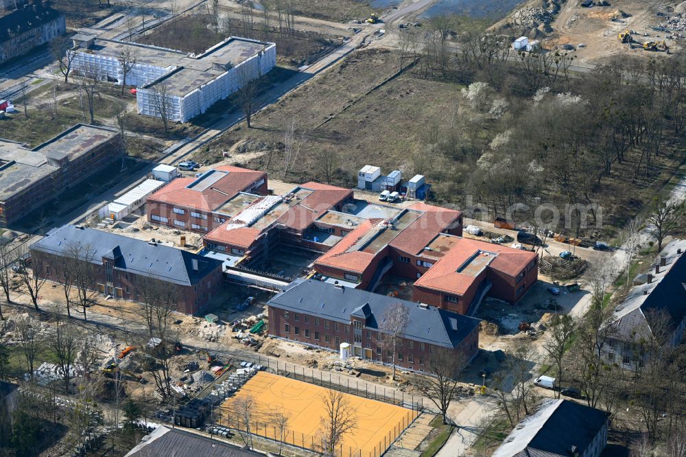 Aerial photograph Potsdam - Residential construction site with multi-family housing development- on the formerly Militaer- Kaserne in Fahrland in the state Brandenburg, Germany