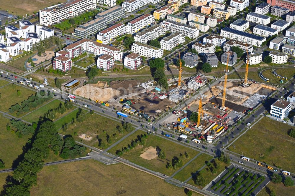 Aerial image Berlin - Residential construction site with multi-family housing development- on the Hermann-Dorner-Allee - Alexander-von-Humboldt-Weg - Karl-Ziegler-Strasse in the district Adlershof in Berlin, Germany