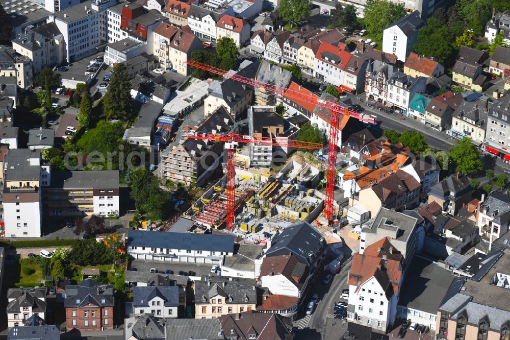Aerial photograph Friedberg (Hessen) - Residential construction site with multi-family housing development- on the Kaiserstrasse - Bismarckstrasse in Friedberg (Hessen) in the state Hesse, Germany
