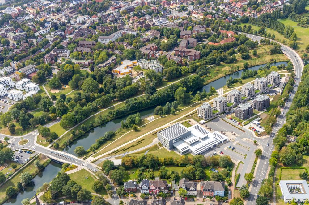 Lünen from above - Residential construction site with multi-family housing development- on the Lippewohnpark - Wohnen on Flusspark in Luenen in the state North Rhine-Westphalia, Germany