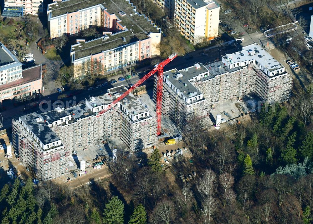 Berlin from above - Residential construction site with multi-family housing development- on the Mariendorfer Weg in the district Neukoelln in Berlin, Germany