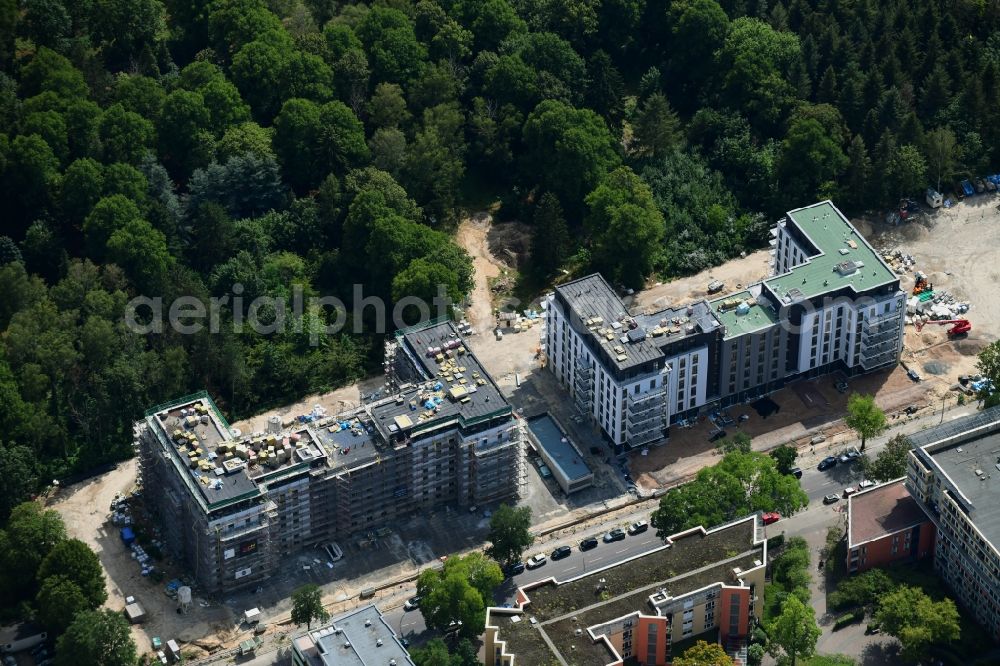 Berlin from the bird's eye view: Residential construction site with multi-family housing development- on the Mariendorfer Weg in the district Neukoelln in Berlin, Germany