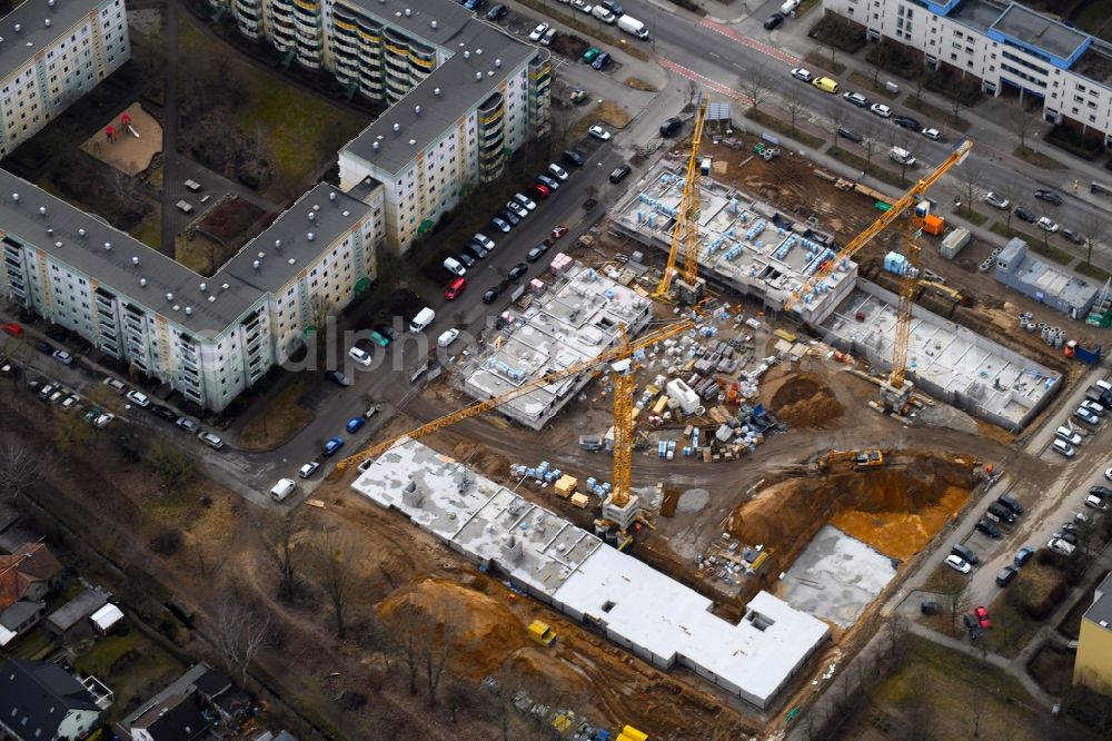 Aerial photograph Berlin - Residential construction site with multi-family housing development- on the Schwarzheider Strasse - Luis-Lewin-Strasse - Forster Strasse in the district Hellersdorf in Berlin, Germany