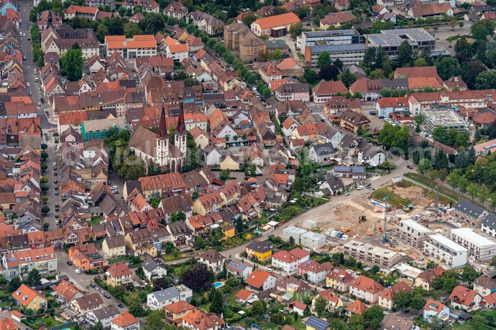 Aerial photograph Kenzingen - Residential construction site with multi-family housing development- on the Schnellbruckstrasse - Kaiserstrasse - Bombacher Strasse in Kenzingen in the state Baden-Wuerttemberg, Germany