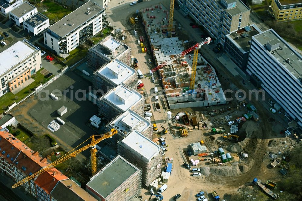 Aerial photograph Erfurt - Residential construction site with multi-family housing development- on the on Warsbergstrasse in the district Bruehlervorstadt in Erfurt in the state Thuringia, Germany
