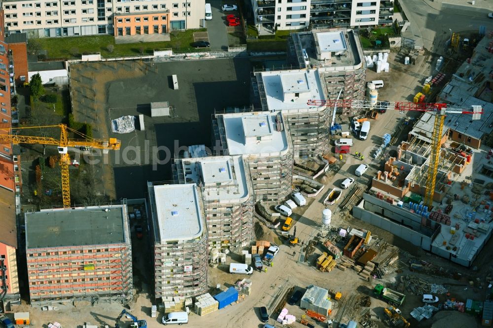 Erfurt from above - Residential construction site with multi-family housing development- on the on Warsbergstrasse in the district Bruehlervorstadt in Erfurt in the state Thuringia, Germany