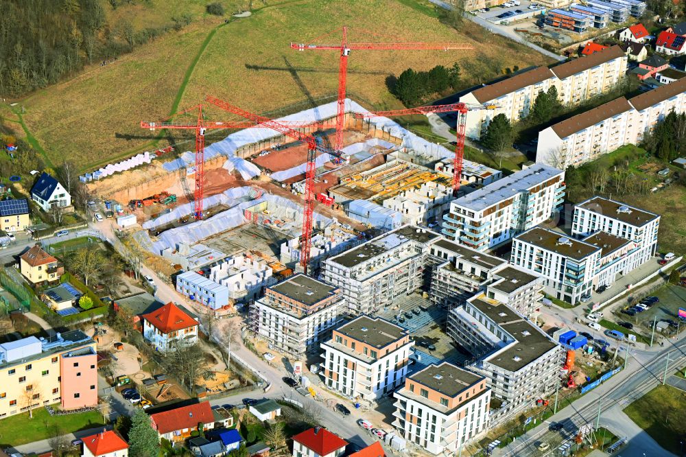 Jena from above - Residential construction site with multi-family housing development- Wohnen on Moenchsberg on street Maria-Pawlowna-Strasse in the district Zwaetzen in Jena in the state Thuringia, Germany