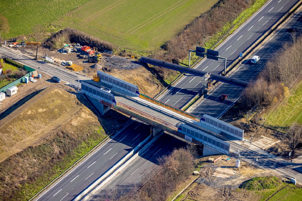 Unna from the bird's eye view: New construction of the motorway route A44 Hertinger Strasse in the district Hemmerde in Unna at Ruhrgebiet in the state North Rhine-Westphalia, Germany