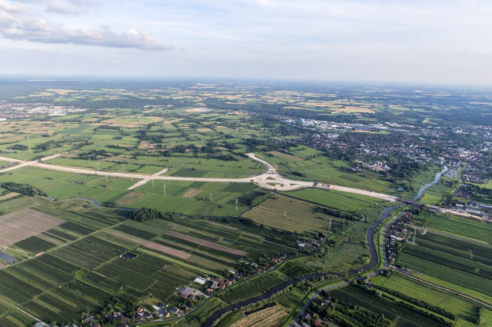 Aerial photograph Buxtehude - Construction site for new construction on the motorway route of the motorway A26 exit in the district Eilendorf in Buxtehude in the state of Lower Saxony, Germany