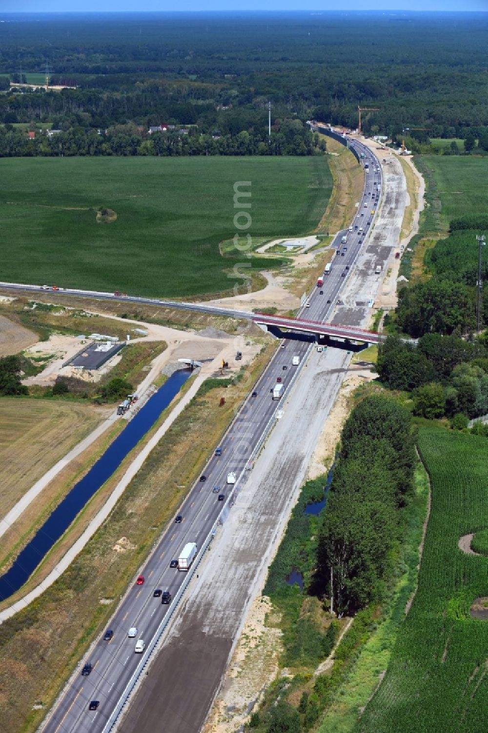 Aerial image Mühlenbecker Land - New construction of the motorway route 10 in Muehlenbecker Land in the state Brandenburg, Germany
