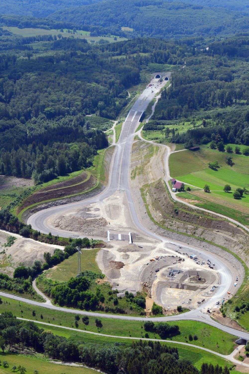 Aerial photograph Rheinfelden (Baden) - New construction of the motorway route BAB A98 in the district Minseln in Rheinfelden (Baden) in the state Baden-Wuerttemberg, Germany