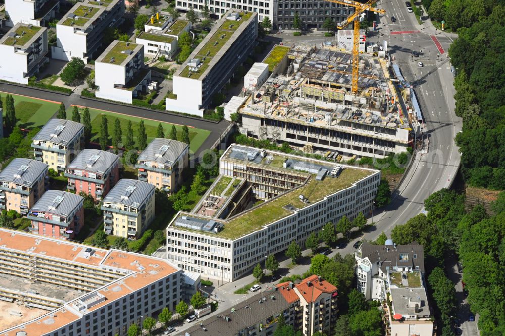 Aerial photograph München - Construction site for the new construction of a bakery on Theresienhoehe (corner Theresienhoehe - Hans-Fischer-Strasse) in the district Schwanthalerhoehe in Munich in the state Bavaria, Germany