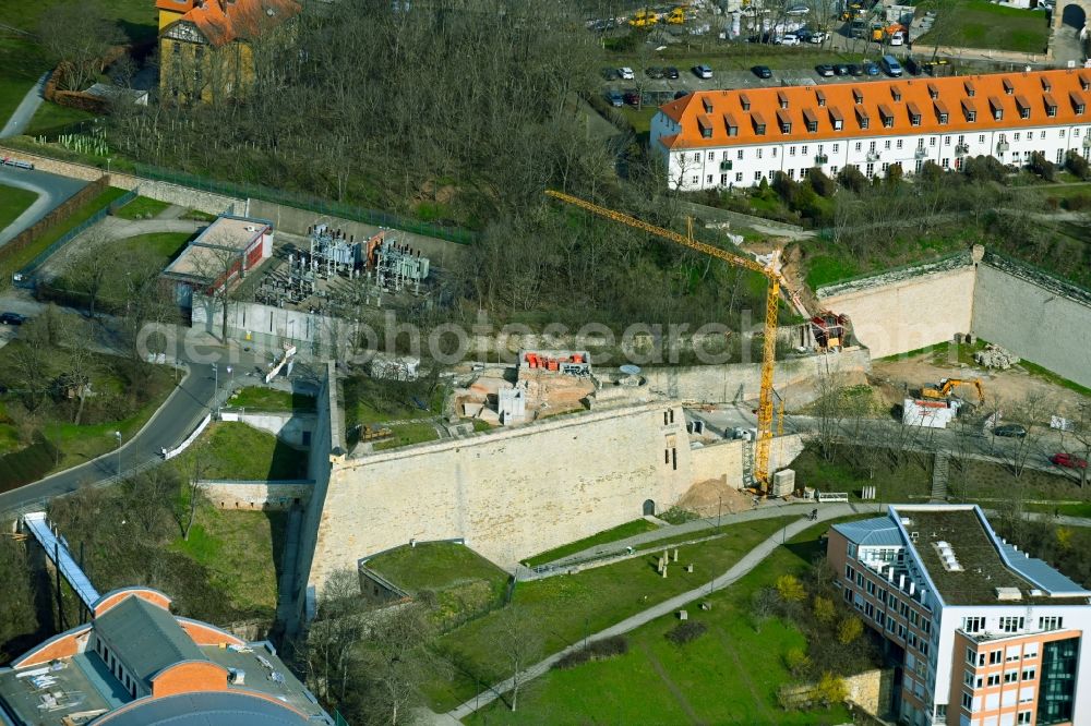 Erfurt from above - Construction site for the new building Bastionkronenpfad in the district Bruehlervorstadt in Erfurt in the state Thuringia, Germany