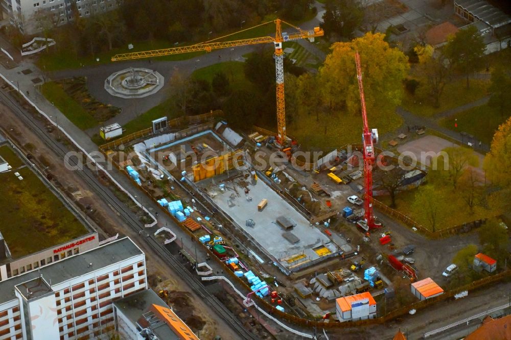 Aerial photograph Dessau - Construction site for the new building Bauhaus-Museum on Kavalierstrasse corner Friedrichstrasse in Dessau in the state Saxony-Anhalt, Germany