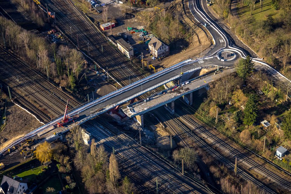 Bochum from the bird's eye view: new construction of the bridge structure Bruecke on Lohring on street Am Lohberg in the district Innenstadt in Bochum at Ruhrgebiet in the state North Rhine-Westphalia, Germany