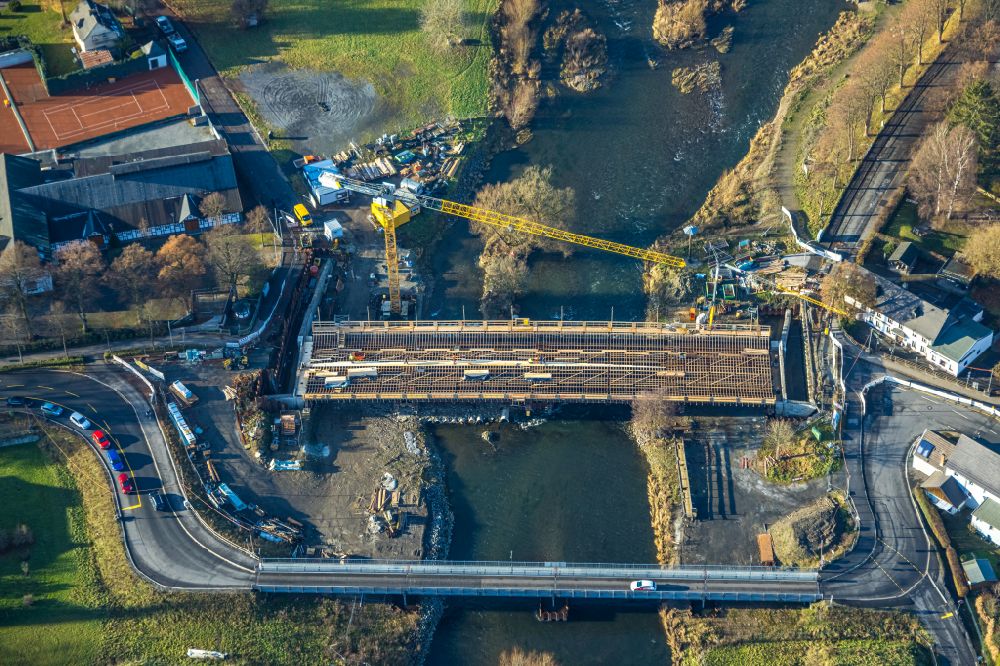 Aerial photograph Oeventrop - New construction of the bridge structure Dinscheder Bruecke over the Ruhr river in Oeventrop at Sauerland in the state North Rhine-Westphalia, Germany