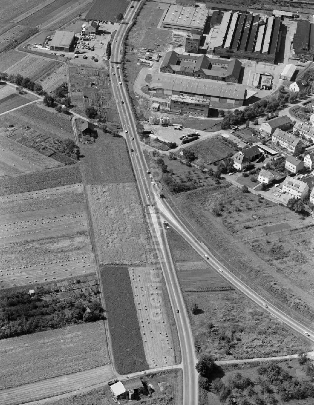 Waiblingen from the bird's eye view: New construction of the bridge structure of the street Talstrasse over the River Rems in Waiblingen in the state Baden-Wuerttemberg, Germany