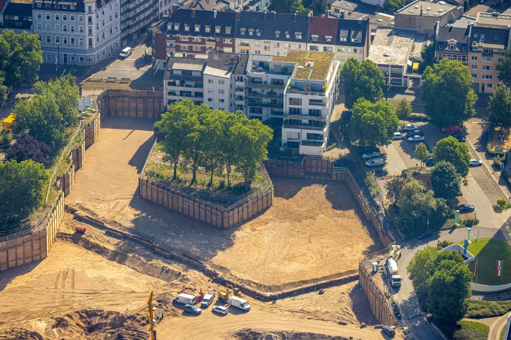 Aerial photograph Düsseldorf - Construction site for the new building of an Office building - Ensemble PANDION OFFICEHOME Rise on street Voelklinger Strasse in the district Unterbilk in Duesseldorf at Ruhrgebiet in the state North Rhine-Westphalia, Germany