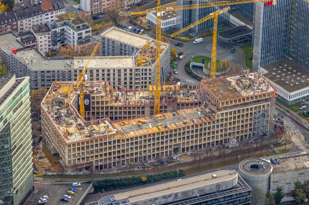 Düsseldorf from above - Construction site for the new building of an Office building - Ensemble PANDION OFFICEHOME Rise on street Voelklinger Strasse in the district Unterbilk in Duesseldorf at Ruhrgebiet in the state North Rhine-Westphalia, Germany